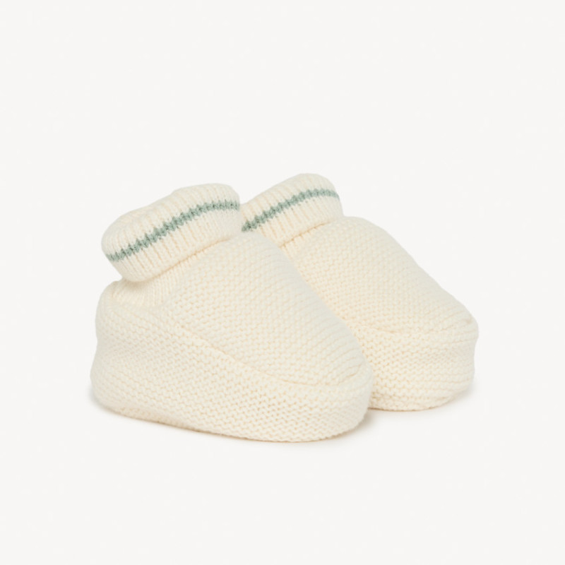 Chaussons en tricot uni pour bébé